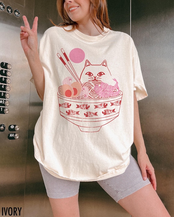 Ramen Cat, Ramen Shirt, Cat Lover Tshirt, Noodle T Shirt, Japanese Aesthetic, Ramen Noodles, Foodie T-Shirt, Food Graphic Tee, Retro Tee