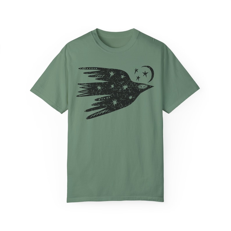 Bird Shirt, Comfort Colors Shirt, Celestial Tshirt, Spirit Animal, Totem Animal, Distressed Shirt, Vintage Bird Tee, Distressed T-Shirt Light Green