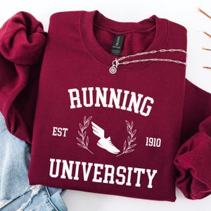 Running Sweatshirt, Runner Sweater, Track And Field Runner Sweatshirt, Run Sweatshirt, Sweatshirt for Runner, Runner Sweatshirt, Runner