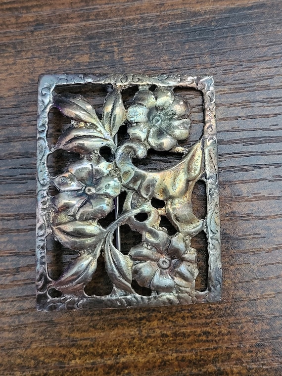 Sterling Silver Vintage Square Flower Brooch
