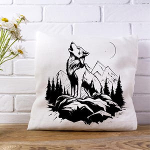 Digital Cut Files - Fichier SVG/PNG Loup Hurlant à la Lune – Design pour T-shirt, Sweat et Déco – Téléchargement Instantané