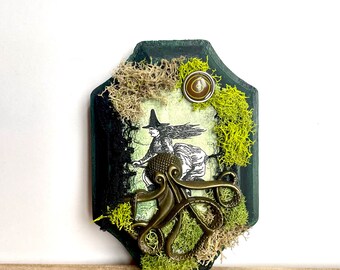 Miniature Halloween Plaque, Mini Witch Art, Halloween Decor, Haunted Dollhouse Decor, Miniature Art