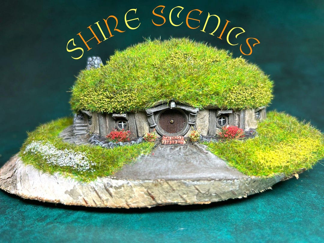Handmade LOTR Minature Frodo Hobbit Hole 'crick Hallow' Model- 1:160 ...