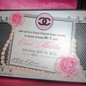 Reserved Listing for maggiedq Coco CHANEL cupcake wrappers, toppers and water bottle labels afbeelding 2