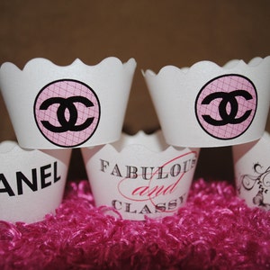 Reserved Listing for maggiedq Coco CHANEL cupcake wrappers, toppers and water bottle labels afbeelding 1