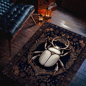 Rustikaler Käfer Teppich, Academia Teppich, Goth Room Decor, Hexenteppich, Cottegore Teppich, Waschbar und rutschfest