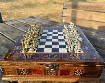 Luxury Roman Chess Set – Metal Pieces & Wooden Storage Board – Ancient Rome Gift for Him
