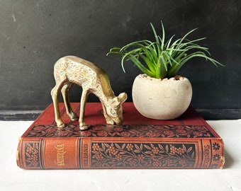 Vintage small brass deer figurine, collectible woodland gift