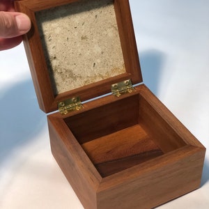 Walnut and Quartz Stash Box image 3