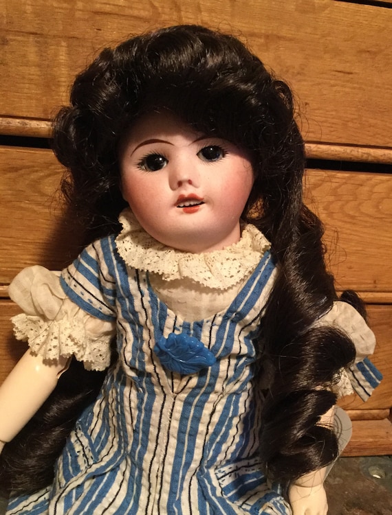 60 Vintage Doll Wig by Tallinas 12” Short Black