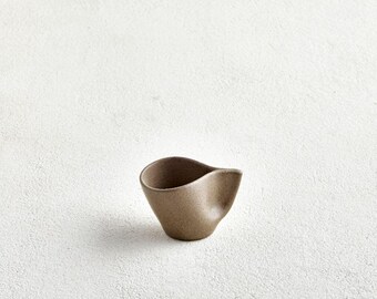 Handleless Ceramic Mug: Modern Espresso Cup, 7cm Diameter