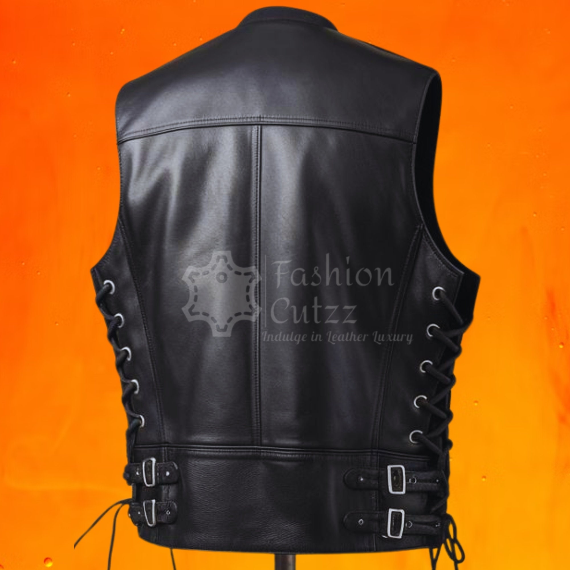 MASU(エムエーエスユー)のBAT LEATHER VEST BROWNの通販