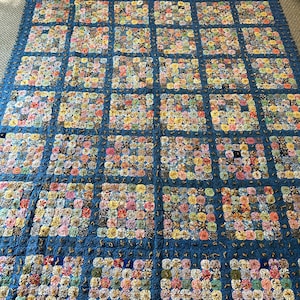 Vintage Yo-Yo quilt