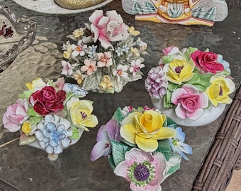 Vintage Capodimonte Porcelain Flower Bouquet - 8