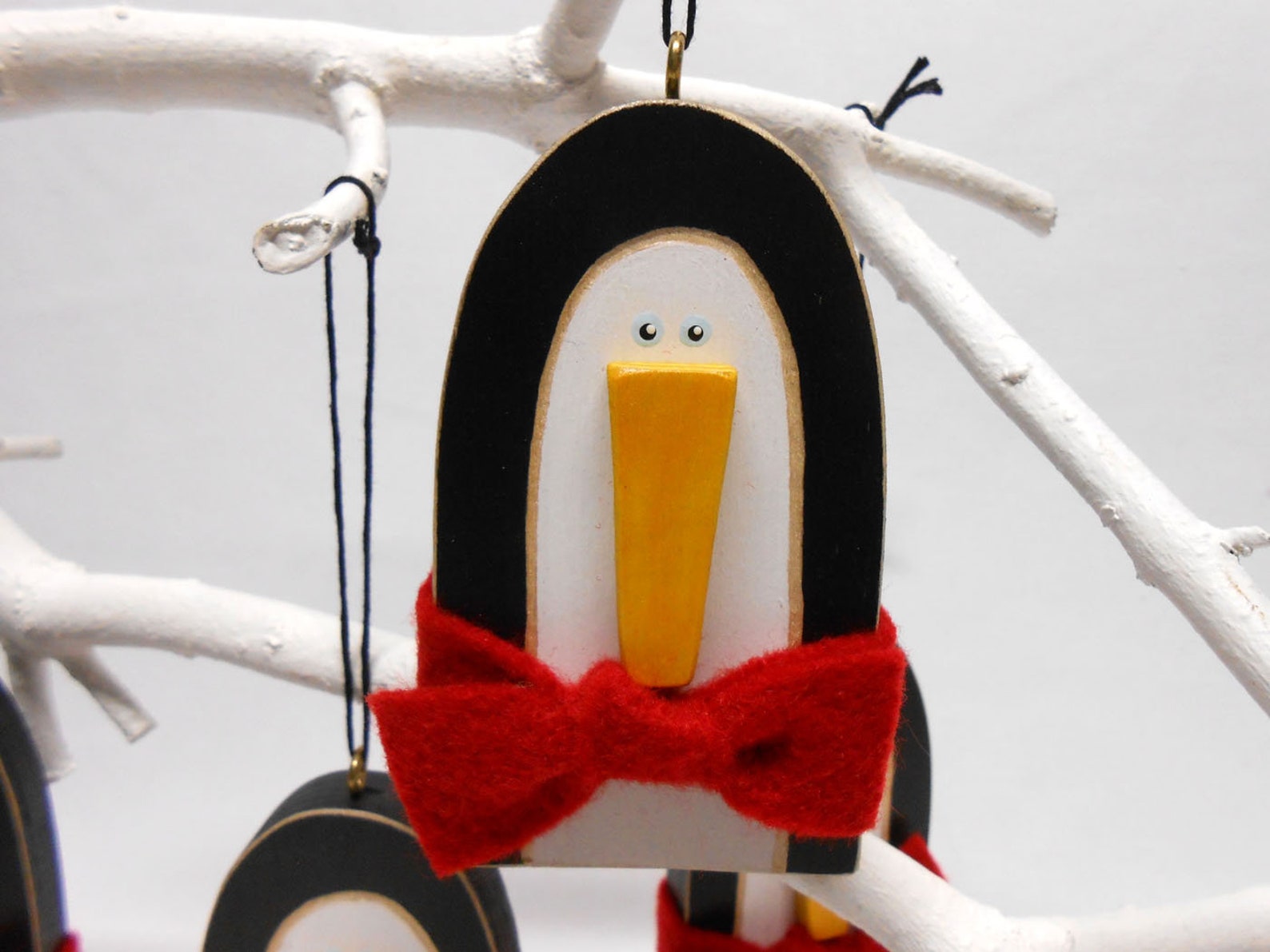 Penguin Wood Ornament Christmas Holiday Ornament Decoration Etsy