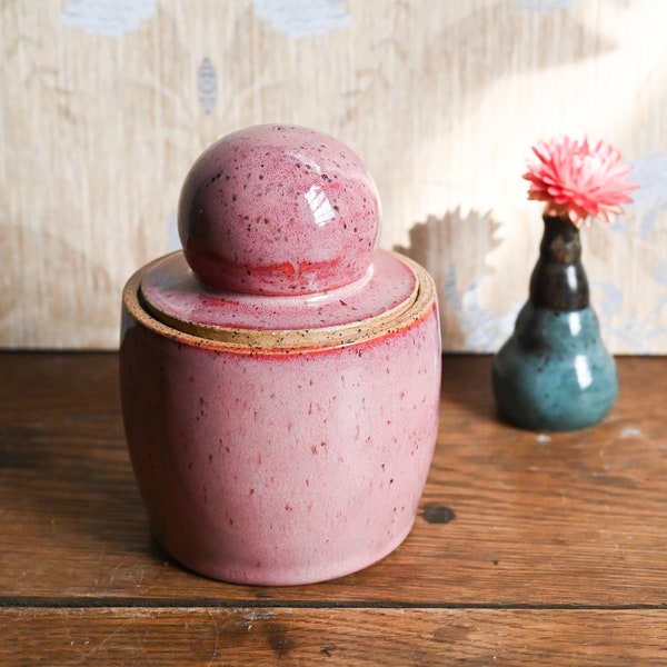 Handmade Pink Ceramic Lidded Jar, Bubble Handled Jar, 4.5 inches high, Wheel Thrown Pottery, Home Decor Ceramics, Creative Pottery