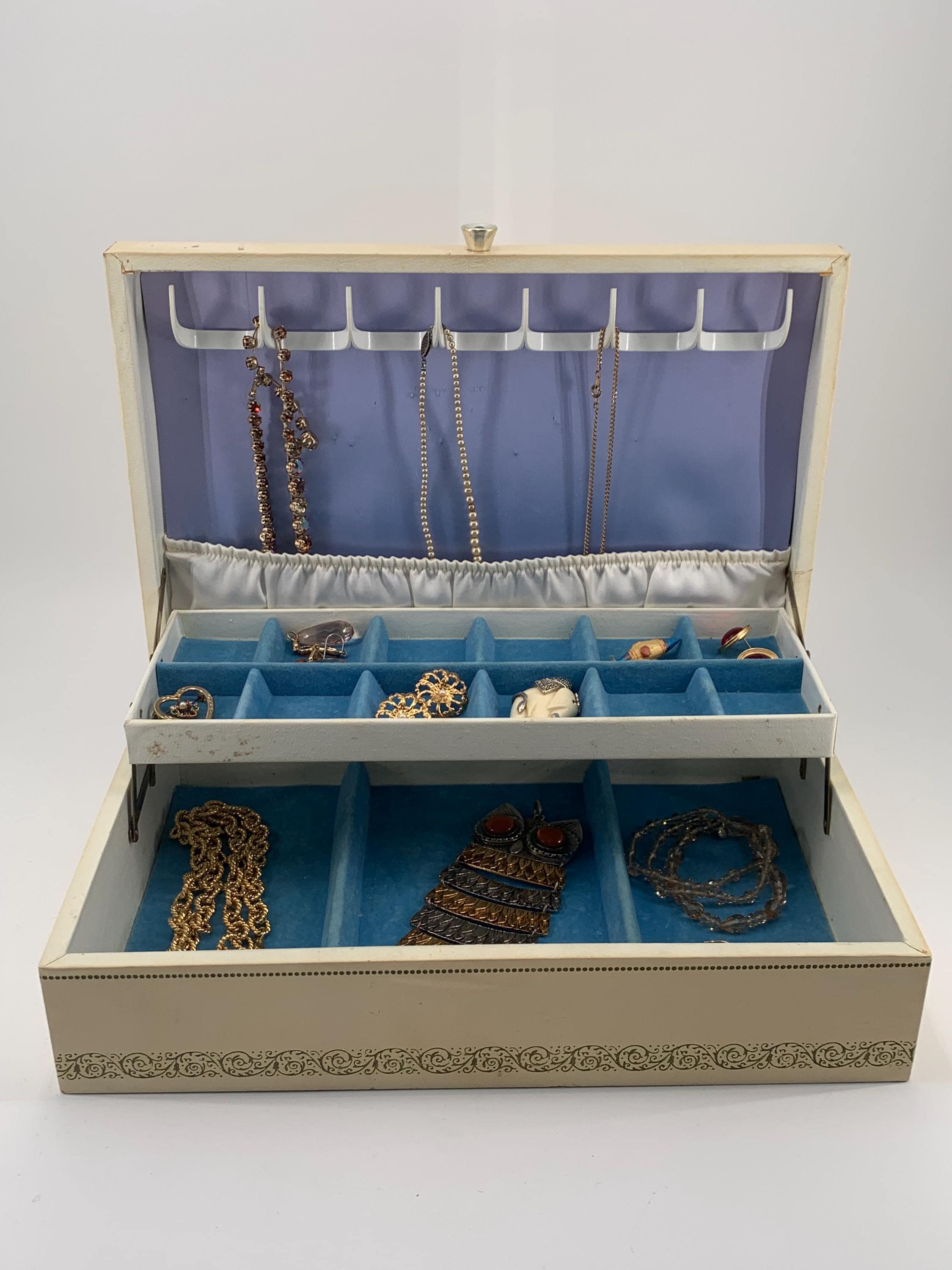 Premium 18-Note Final Fantasy Wooden Music Box (Tune
