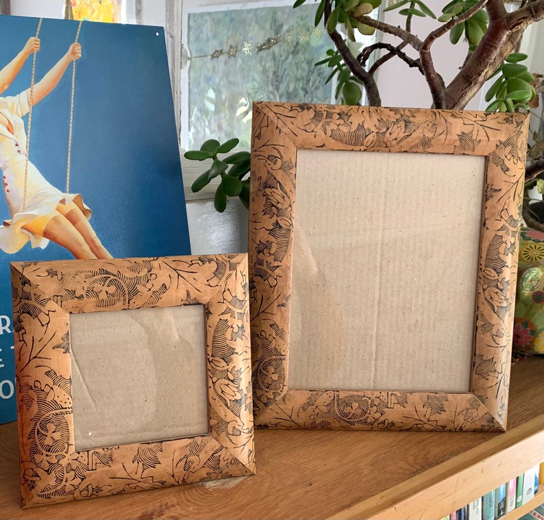 Beautiful Light Wood Etched Picture Frame SHAMROCKS 8 X 10