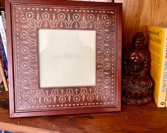 BIG * SALE * Beautiful Etched Wood Picture Frame 5 x 5"