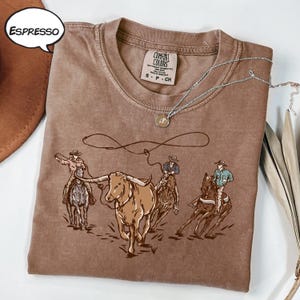 Comfort Colors® Western Cowboy Tshirt, Vintage Cowboy Alien T-shirt, Vintage 90s Shirt, Washed Shirt,Retro Rodeo Outfit, Wildwest Cowboy Tee