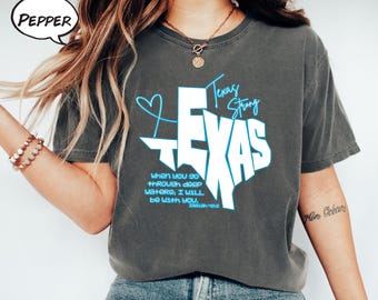 T-shirt med starkt fokus på översvämningskatastrofer i Texas, t-shirt med Comfort Colors®-motiv för översvämningsöverlevande i Hill Country, t-shirt med stöd för räddare vid Guadalupefloden