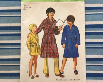 Simplicity 9635 Boys Robe Pattern Size 4