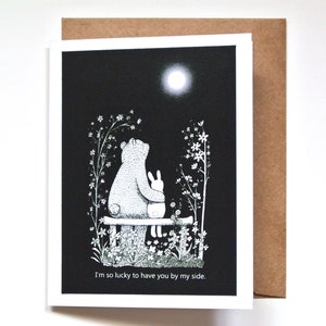 Carte d'amour ours et lapin, carte de Saint-Valentin romantique, cadeau de 1er anniversaire, impression d'art jardin au clair de lune, cadeau d'appréciation d'un partenaire, lapin lune