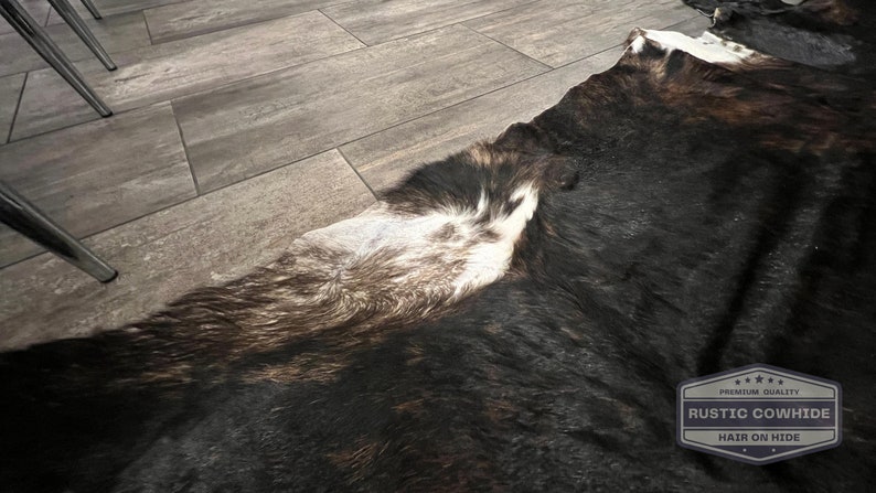 Faux Cowhide Print Rug, White Brindle