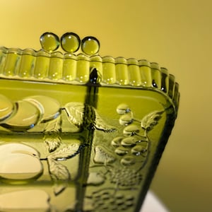 Indiana Glass Five Fruits Green Relish Tray - Perfect for Entertaining!