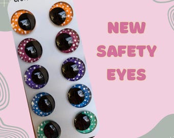 Hand painted safety eyes for crochet toys