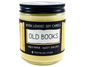 Old Books︱8oz Book Lover Candle︱Book Candle Scent︱Book Inspired Candle︱Literary Candle︱Soy Candle︱Scented Candle︱Frostbeard