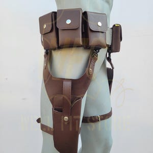 Cintura in pelle fatta a mano con fondine e astucci per cosplay mandaloriani immagine 5