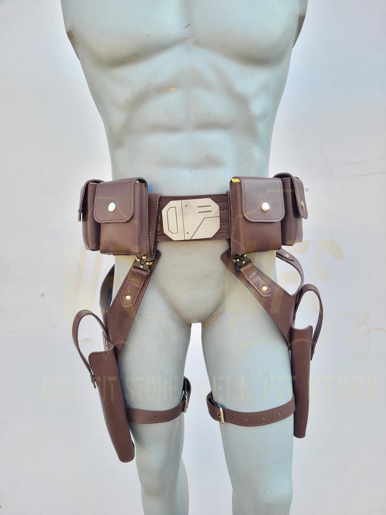 Cintura in pelle fatta a mano con fondine e astucci per cosplay mandaloriani immagine 1