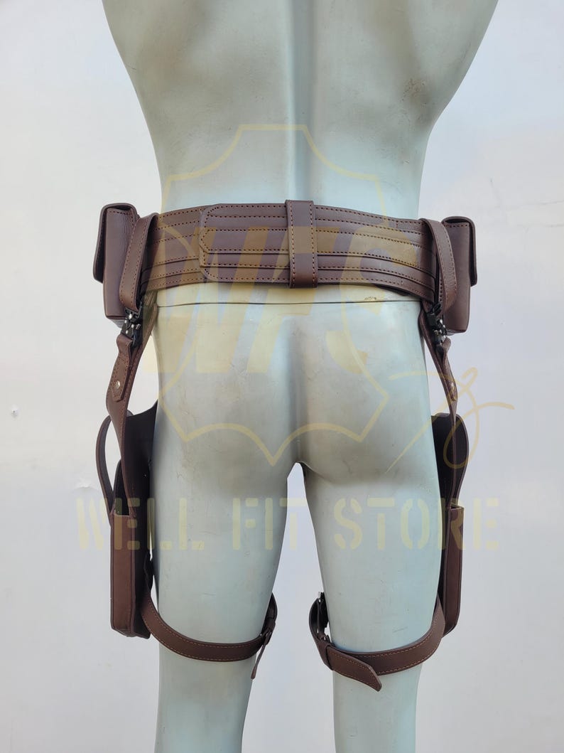 Cintura in pelle fatta a mano con fondine e astucci per cosplay mandaloriani immagine 6