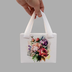 Cajas de cartón deslizantes, bolsas con asas de satén y estampado floral, cajas de regalo decorativas para bodas, fiestas y el Día de la Madre o del Padre.