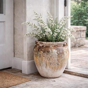 Pot vintage en céramique rustique, style français vieilli