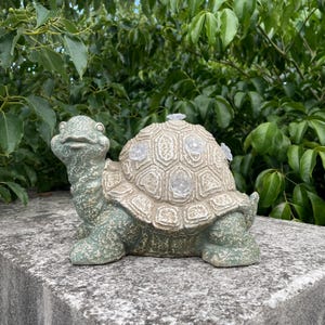Solar Turtle Garden Statue: Vintage Outdoor Decor with Rustic Finish