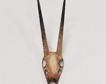 Vintage Metal Antelope Skull Wall Mount - Rustic Farmhouse Decor