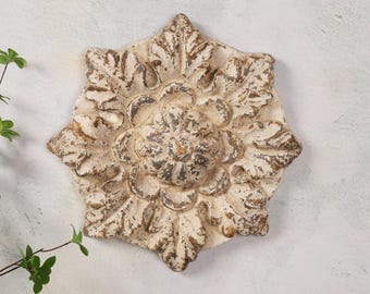 Vintage Distressed Wall Medallion - Rustic Floral Wall Decor for Home