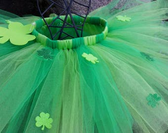 Patricks Day Headband Tulle Skirt Shamrock Clover Headband Boppers Green Tutu for Irish Saint Patricks Girls Dress up Accessories St