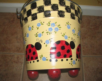 Cubo de mariquita
