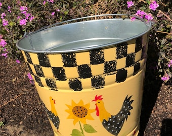 Sunflower Chicken Farm Bucket