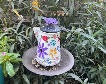 Home Decor - Painted flowers - Watering can - Utensil holder - Flower Vase
