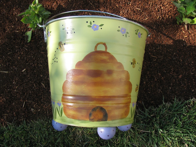 BeeHive Bucket Etsy