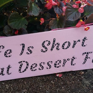 Cupcake Sign