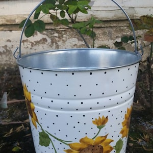 Sunflower Bucket