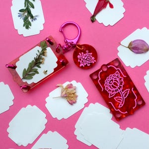 Mini Acrylic Flower Press Keyring or Bag Charm