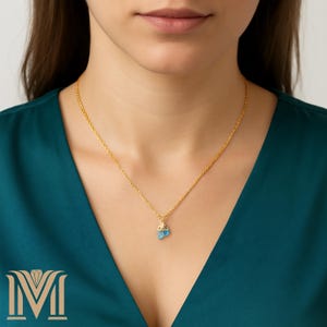 Collar de cristal de apatita en bruto – Gema azul, colgante bohemio bañado en oro