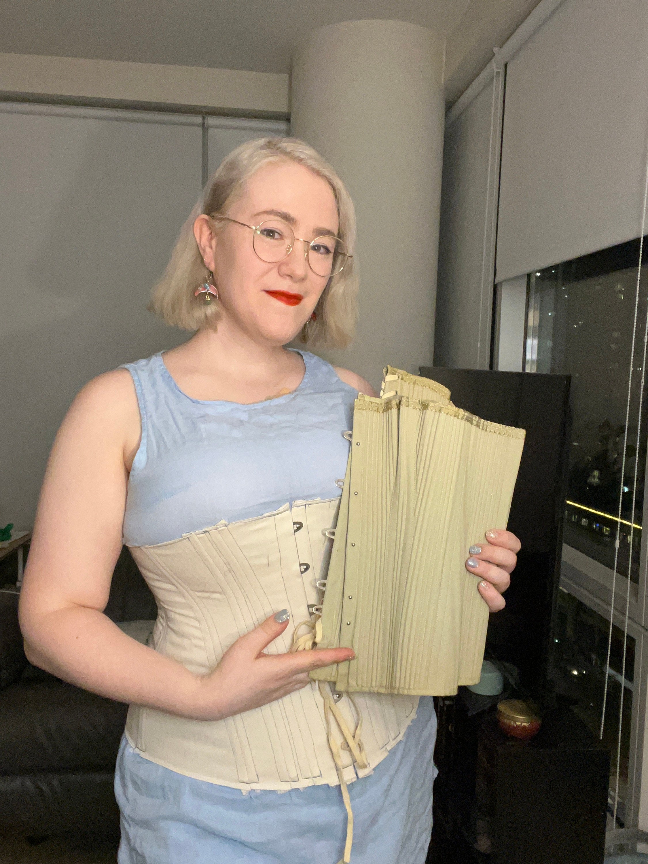 Sewing the No-Break plus-sized Victorian corded corset! A tutorial. 