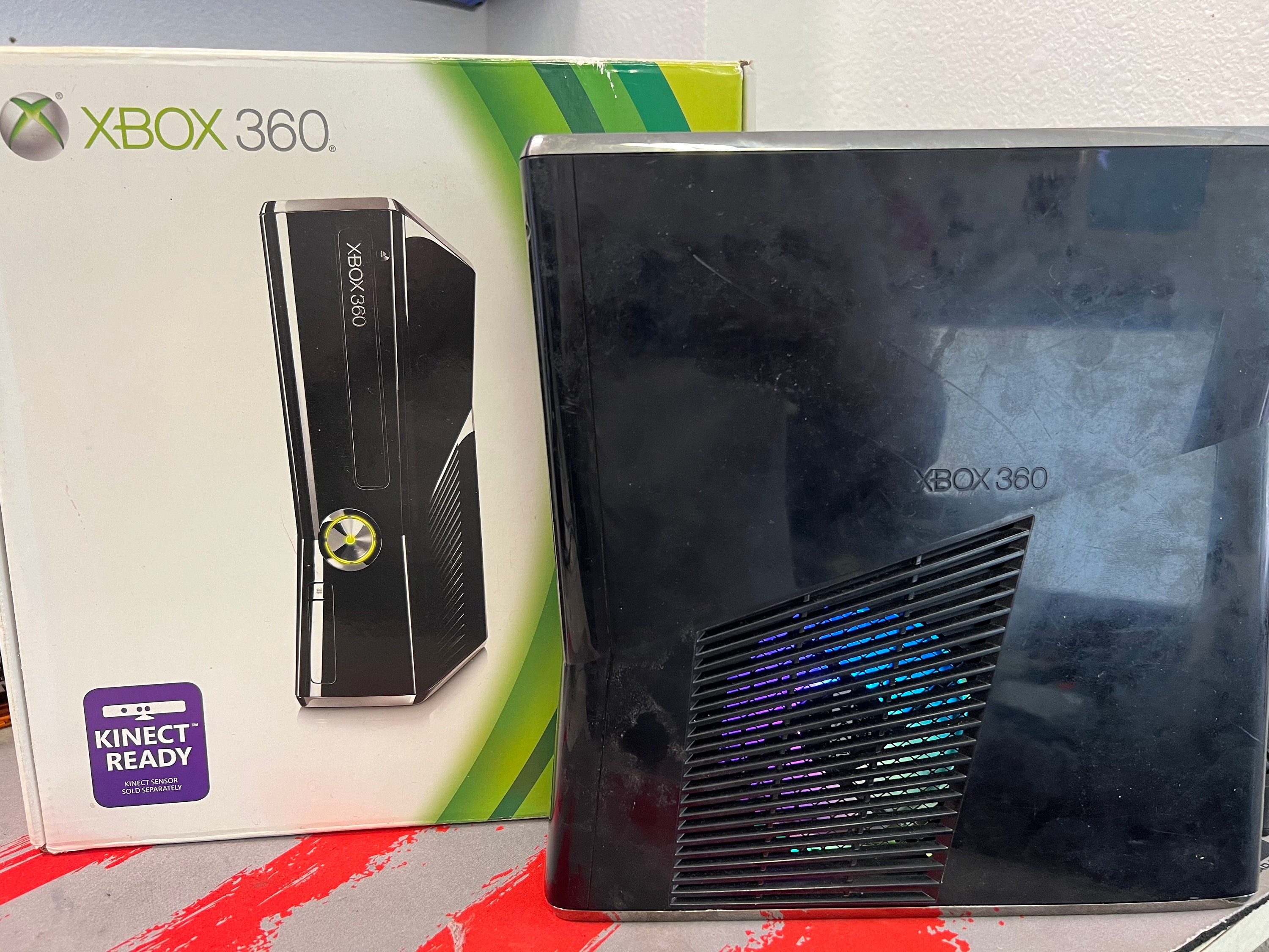 Ultimate Custom Xbox 360 Slim: RGB, RGH3.0, LED Mods & More!